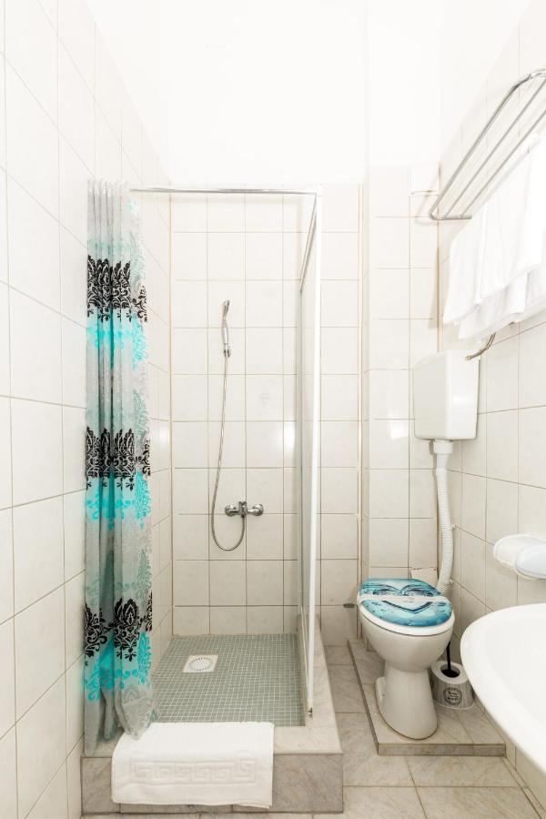 Apartments Dovana Каштела Екстер'єр фото